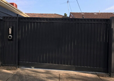gate-for-driveway